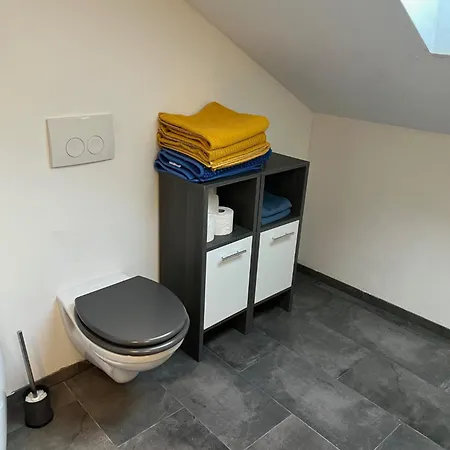 Niko Apartment