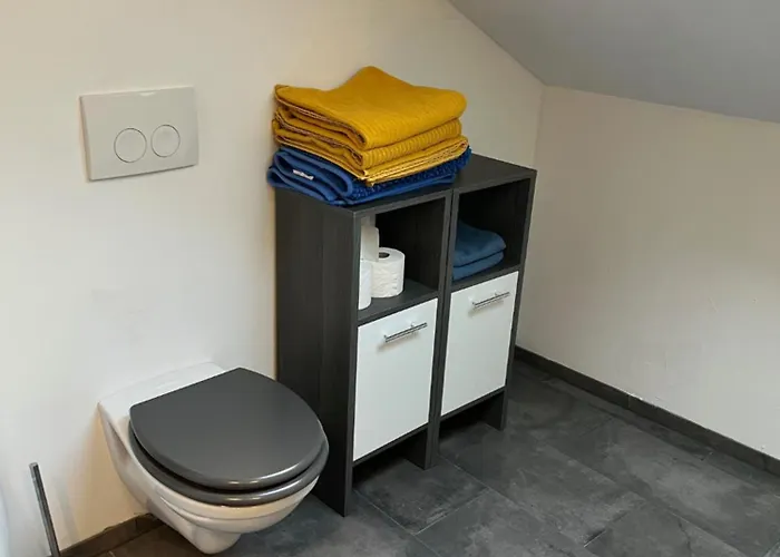 Niko Apartment